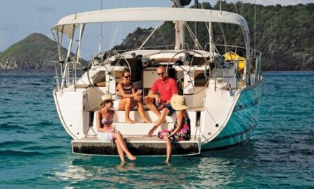 Picture courtesy of Horizon Yacht Charters www.horizonyachtcharters.com