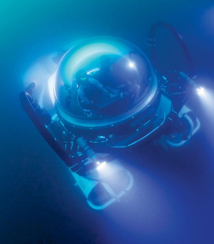 SEAmagine’s 2 Person Ocean Pearl submersible diving in Southern California off of Catalina Island. Photo: SEAmagine Hydrospace Corp