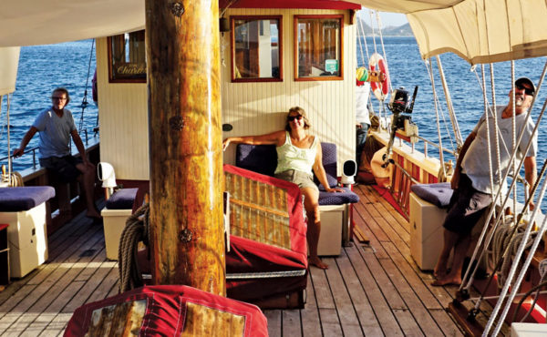 Vendia's sunset sail is all about relaxing.