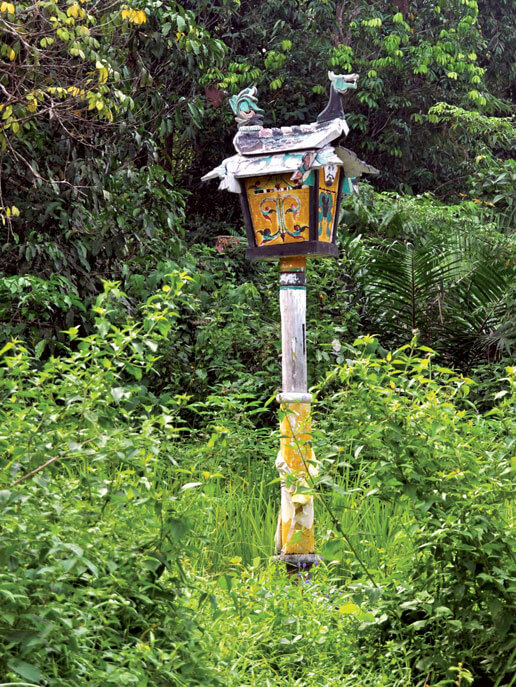 Dayak bones or skull in religious Sky House. Image courtesy of Wikipedia