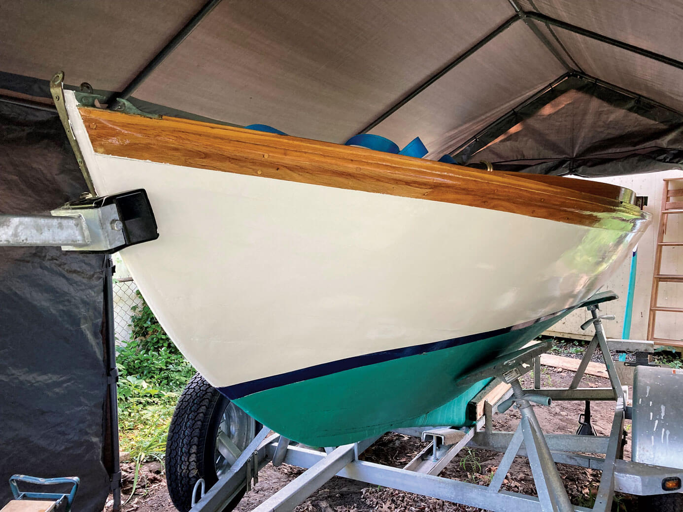 Interlux Launches Marine Coatings PreKote Plus & Toplac Plus