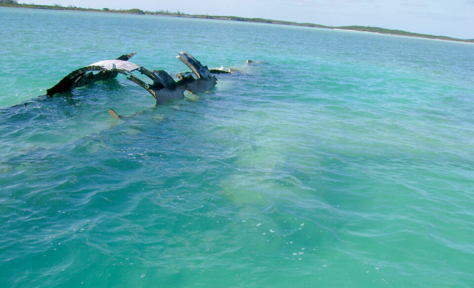 Norman's Cay - Plane