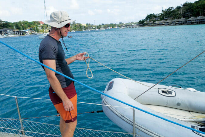 Tie a line to the far side of the dinghy. Photo by Birgit Hackl and Christian