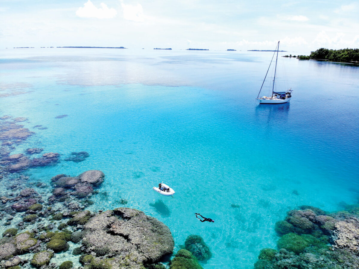 Having the dinghy along on a snorkel means extra safety